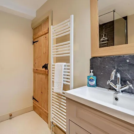 בית נופש 2 Bed In Kirkby Stephen Oc-sz141 רייבנסטונדייל