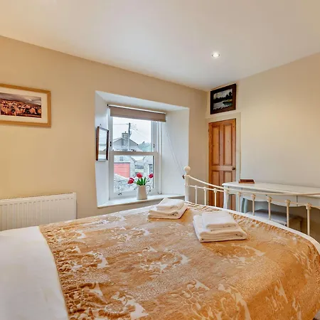2 Bed In Sz141 Holiday home *